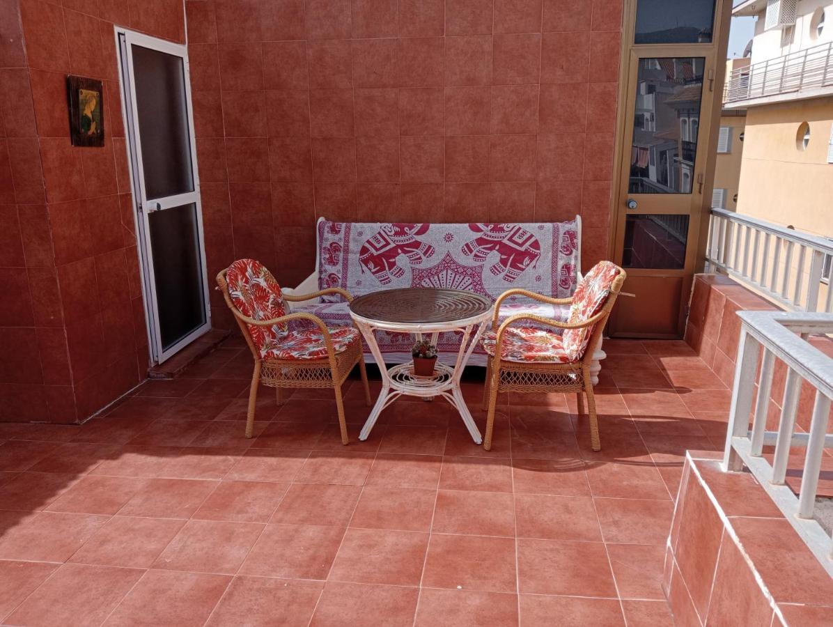 דירות פואנגירולה La Costa Del Sol מראה חיצוני תמונה